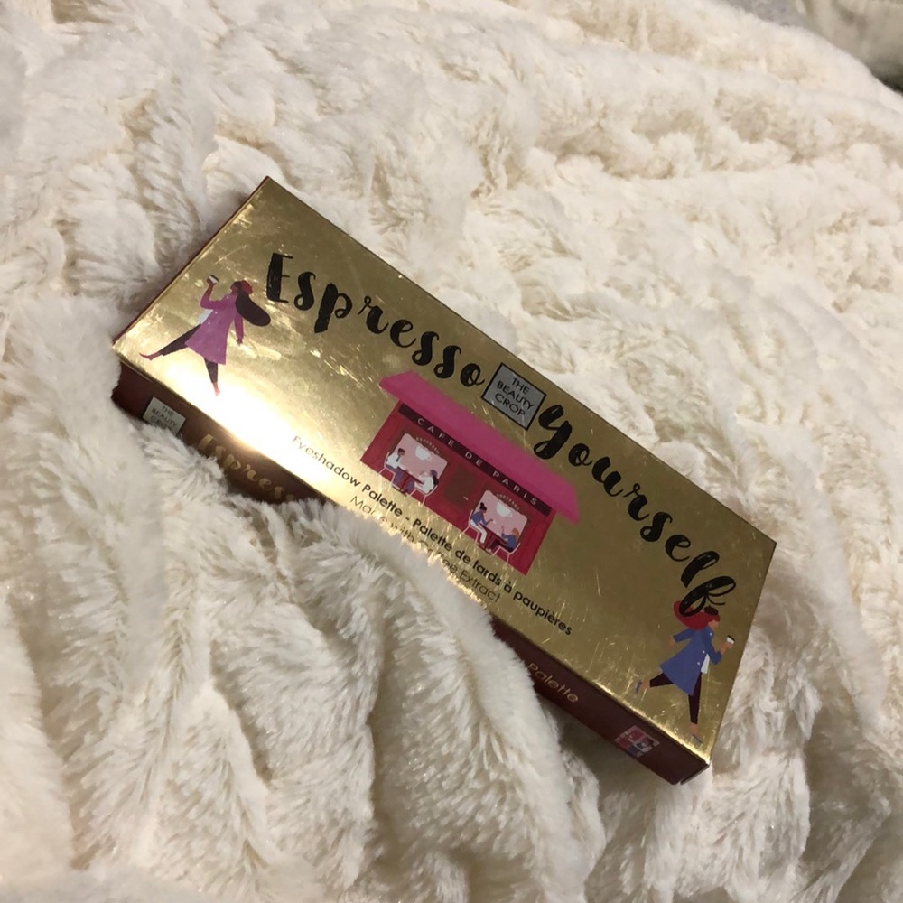 Expresso Yourself Eyeshadow palette